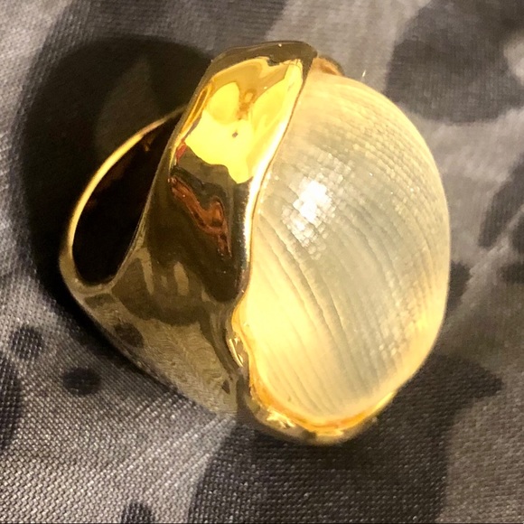 Alexis Bittar Jewelry - Alexis Bittar Gold and Cream Ring